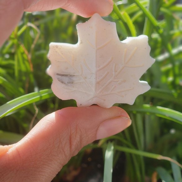 Nature Vibes and Mystic Dreams Wax Melts- Package in a Decorated Kraft Bag - Picture 4 of 7